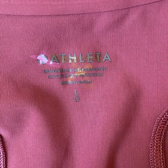 ATHLETA Pacer Mesh Top, Berry Rose, Size Large - Picture 8 of 10
